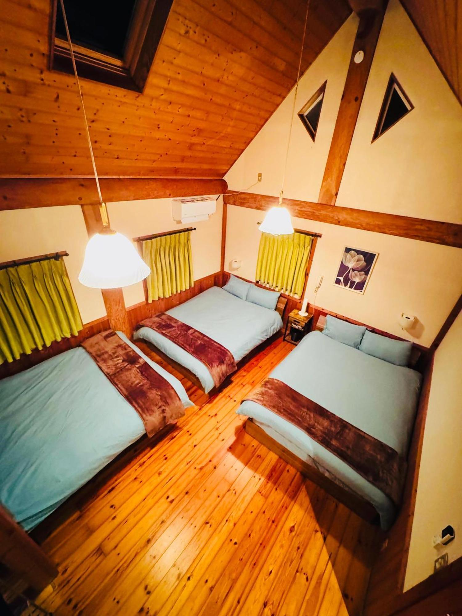 فندق Yufuin Log House No Yado Tom Sawyer المظهر الخارجي الصورة