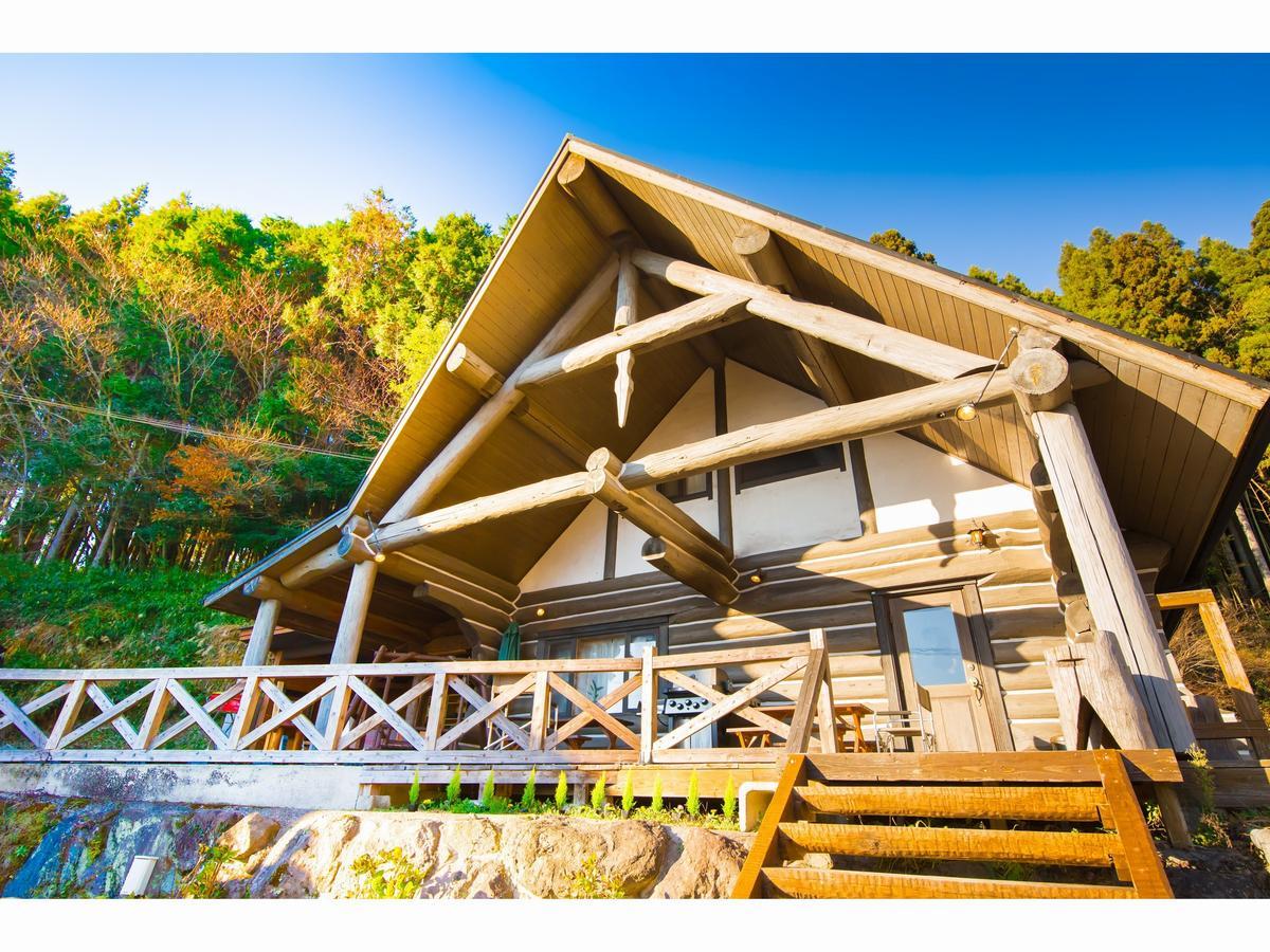 فندق Yufuin Log House No Yado Tom Sawyer المظهر الخارجي الصورة