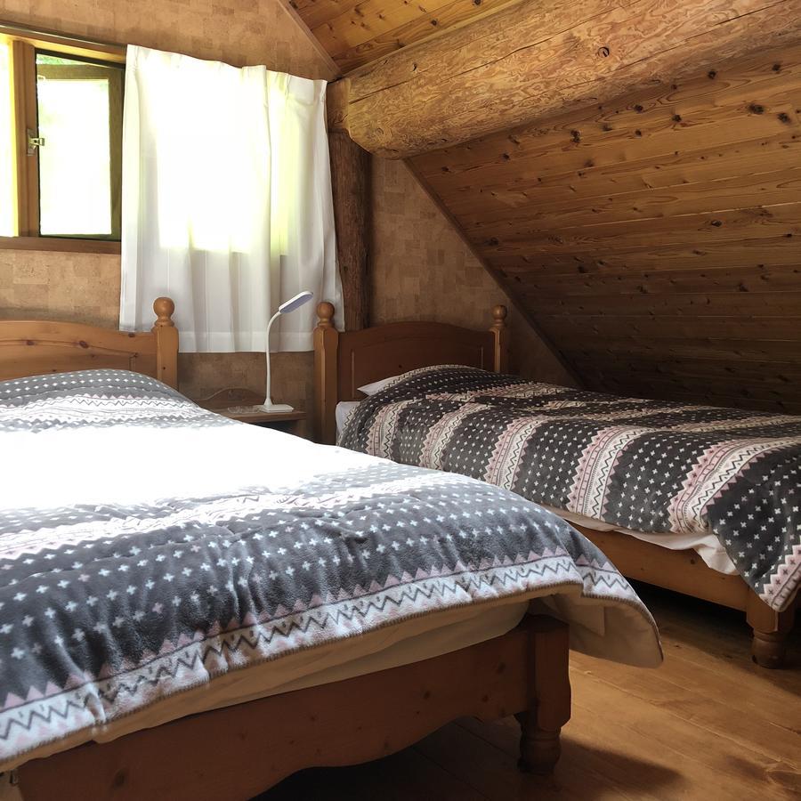 فندق Yufuin Log House No Yado Tom Sawyer المظهر الخارجي الصورة
